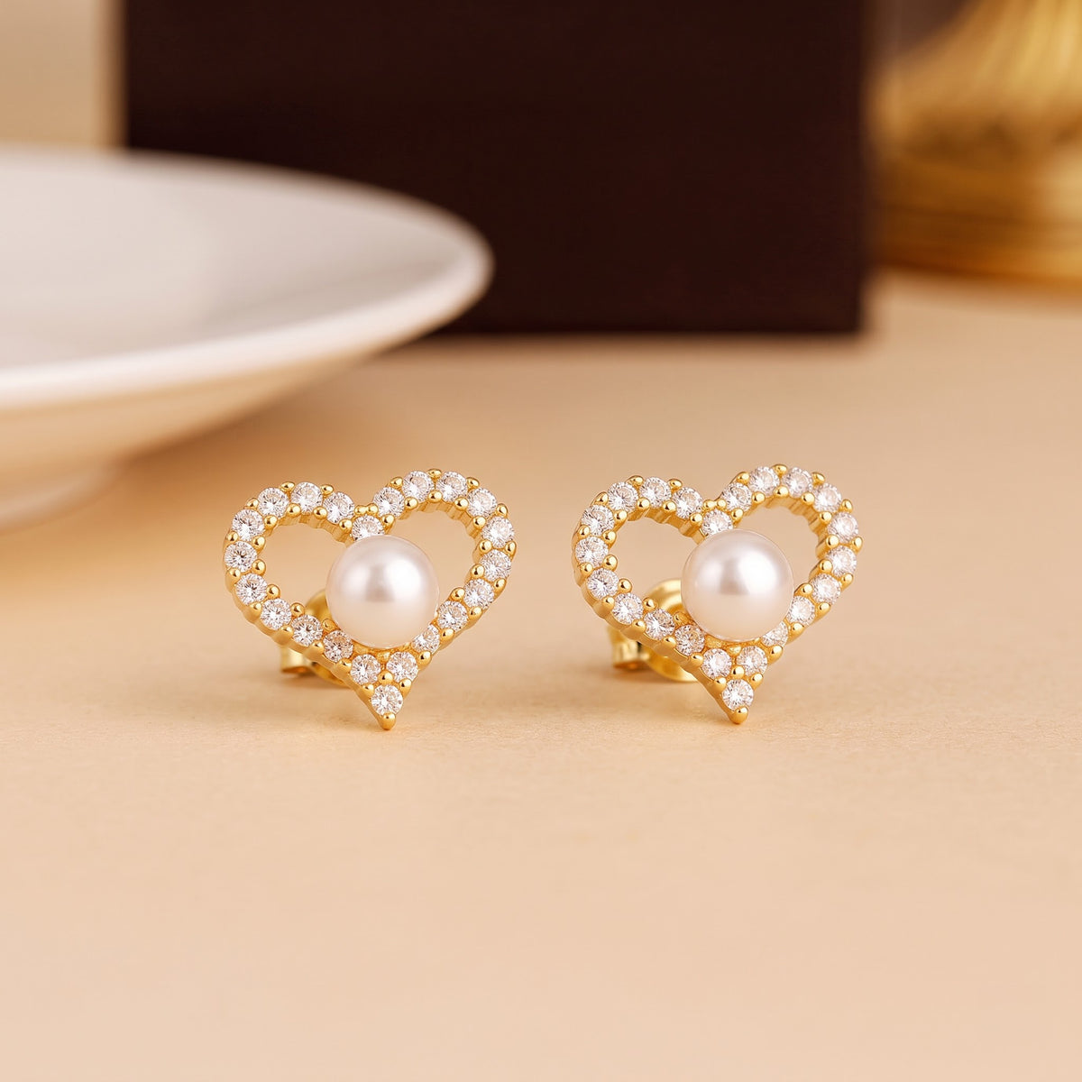Open Heart Pavé Pearl Stud Earring