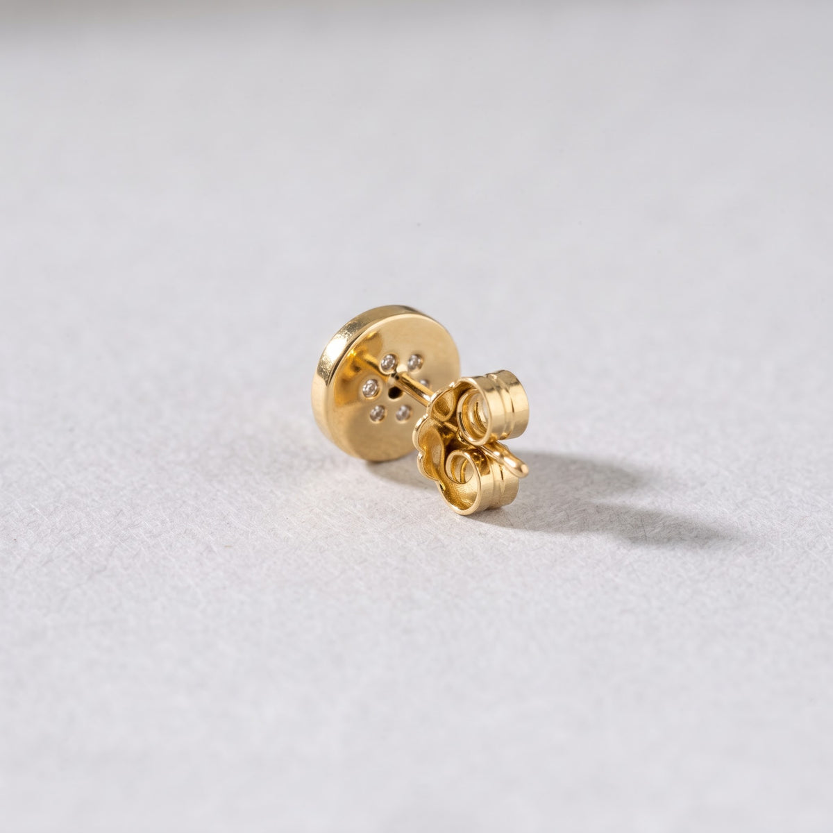 Round Pavé Crystal Screw-Motif Stud Earring
