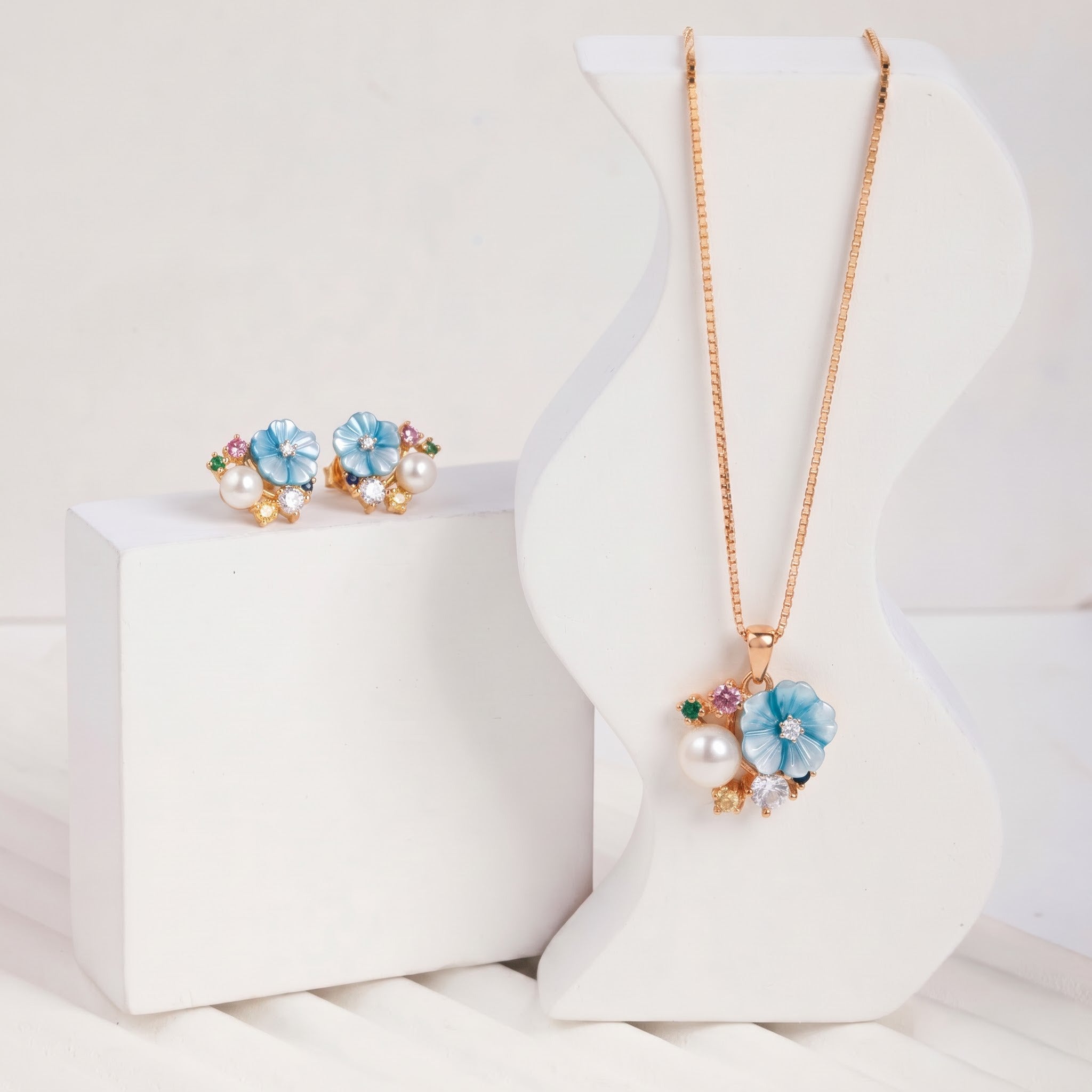 Blue Blossom Pearl & Gemstone Set