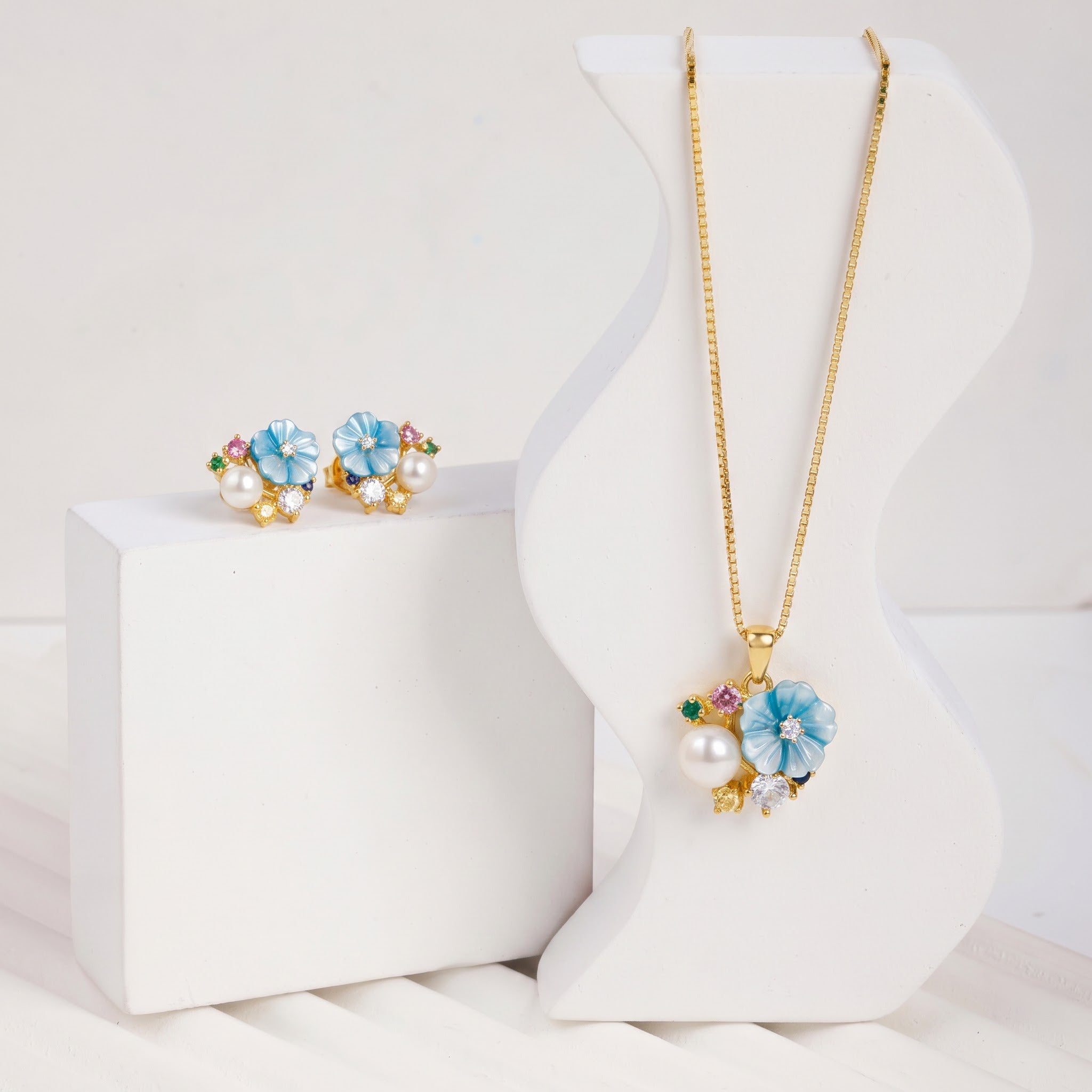Blue Blossom Pearl & Gemstone Set