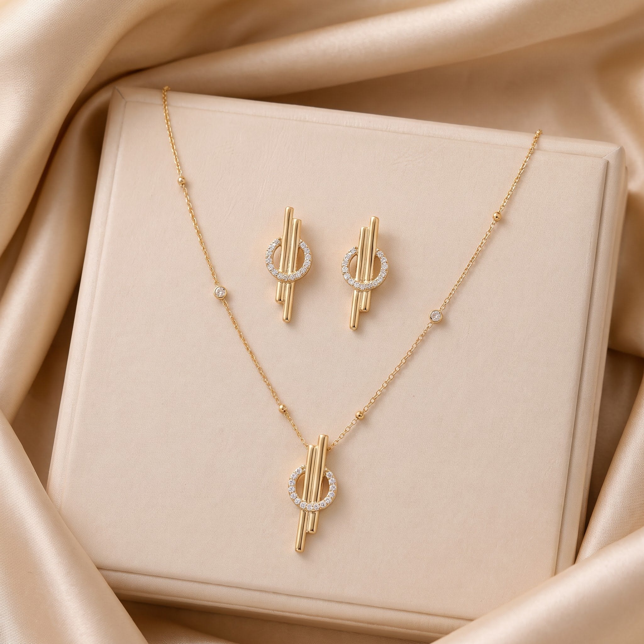 Gold Geometric Linear Halo Diamond Set