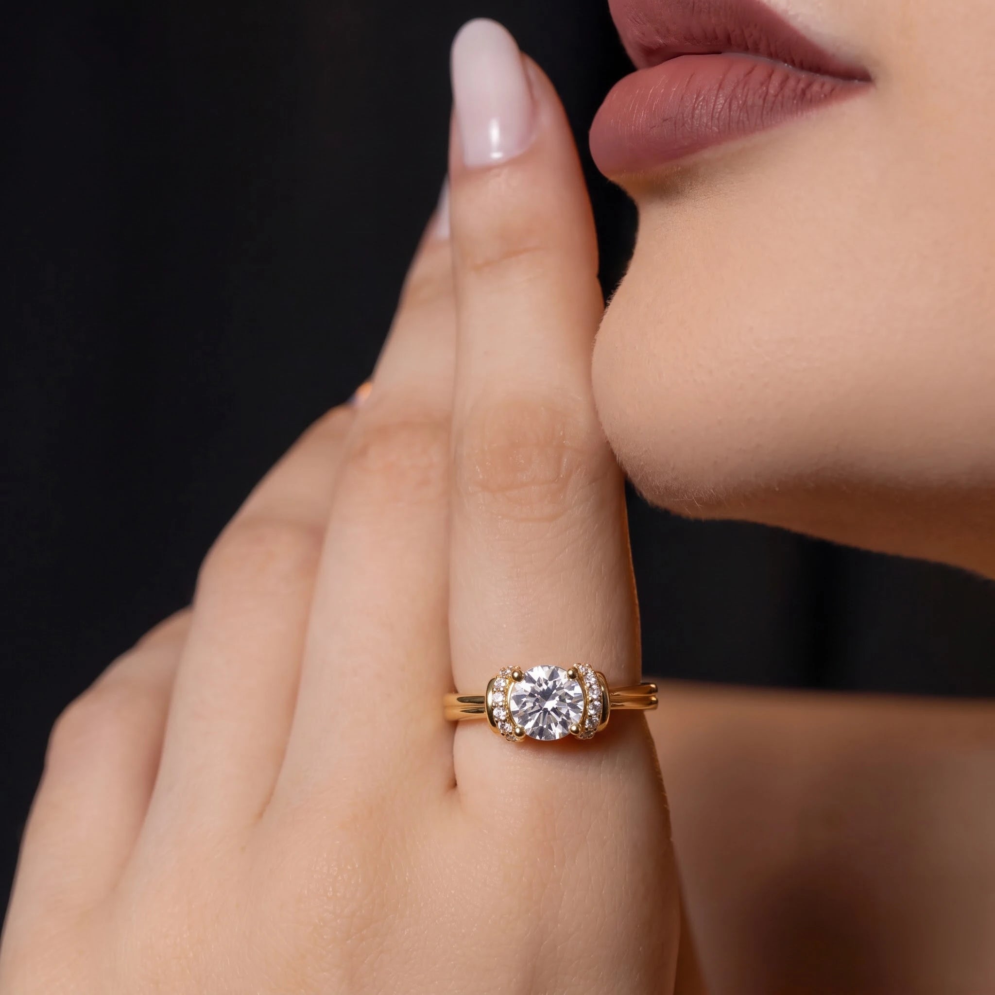 Round Cut Solitaire Ring with Wrapped Pavé Collars