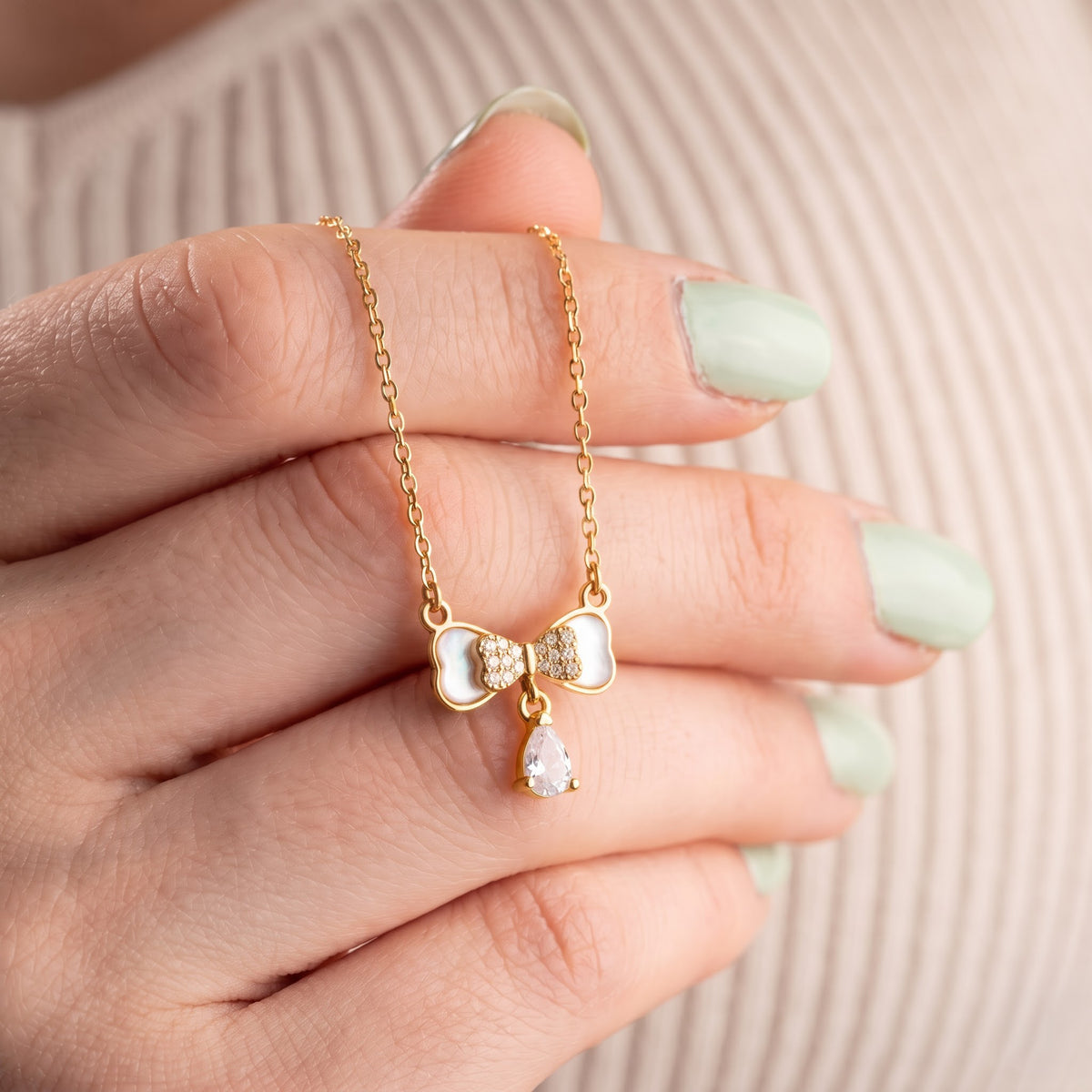 Gold Bow Necklace