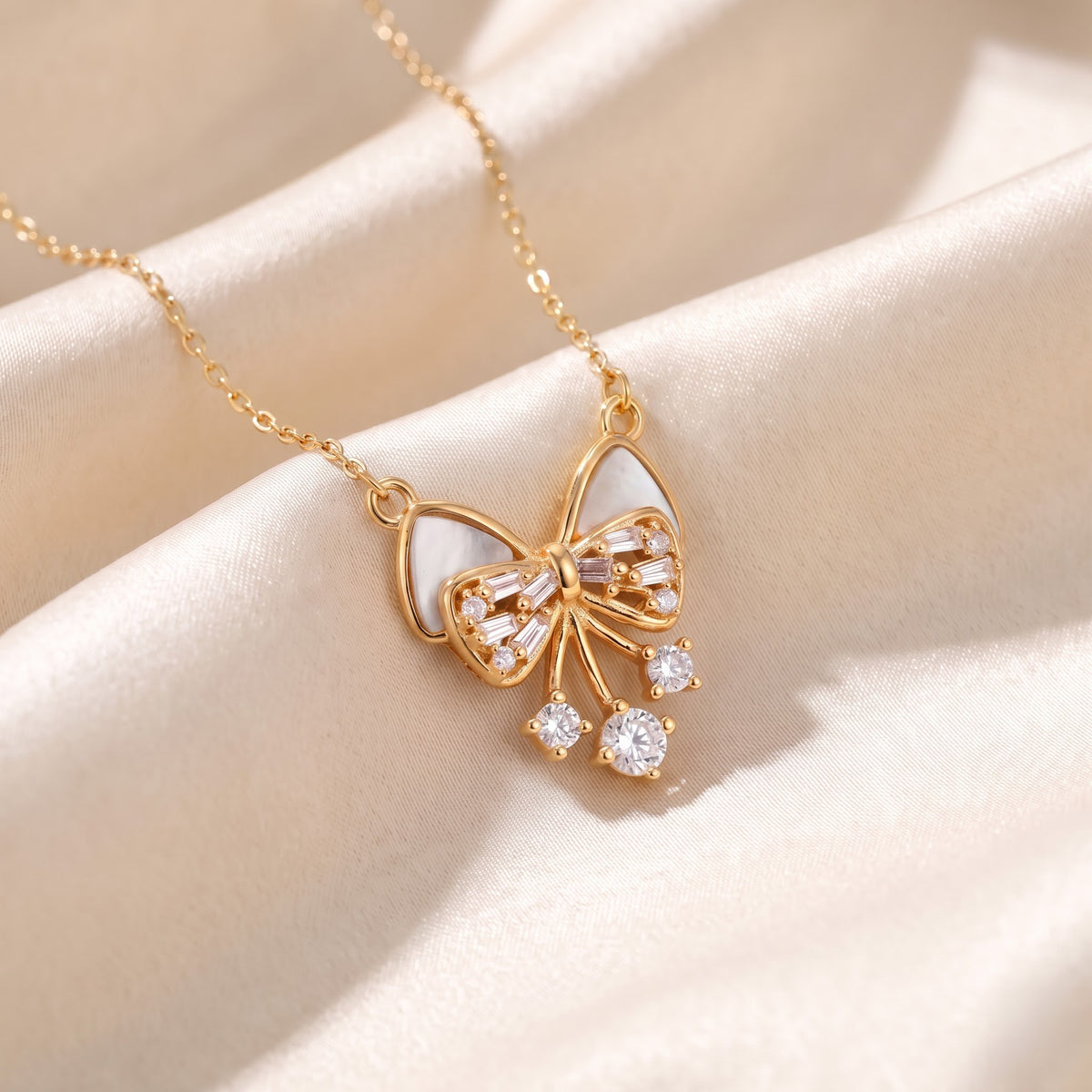 Bow Cascade Pearl Necklace