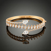 Silver Pear-Cut White Stone Kada