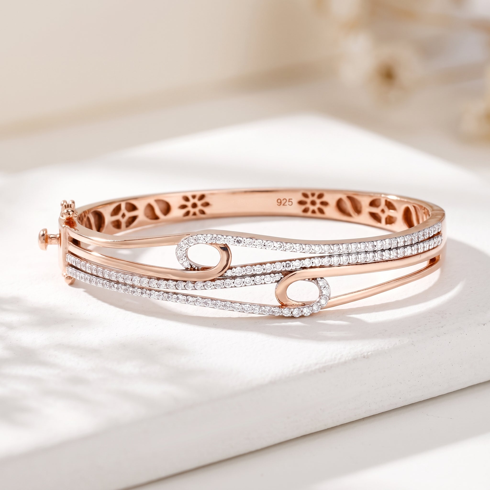 Rose Gold Intertwined Loop White Stone Kada