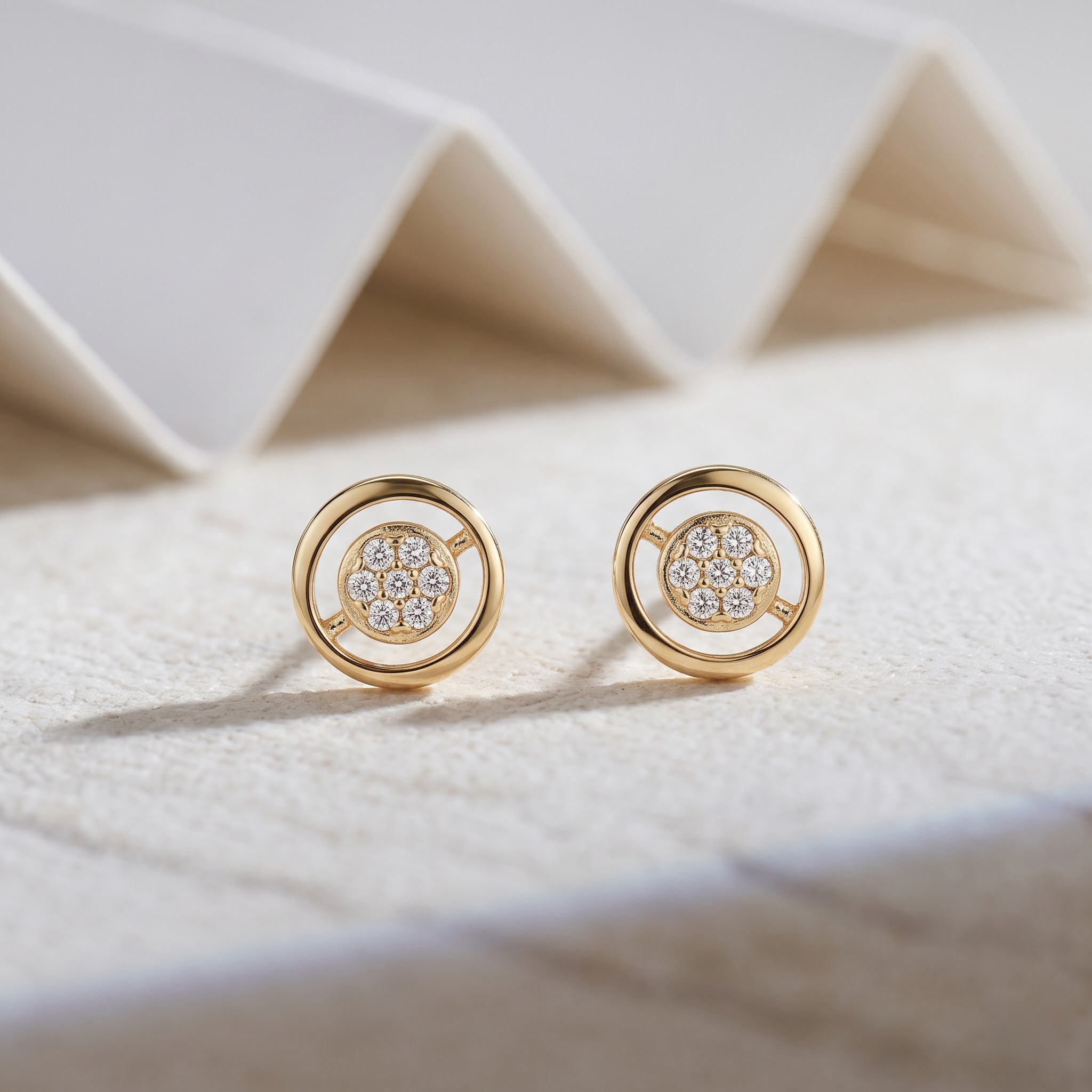 Round Cluster Open Circle Stud Earrings