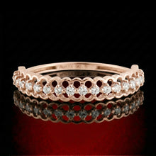 Round Brilliant Diamond Scalloped Band