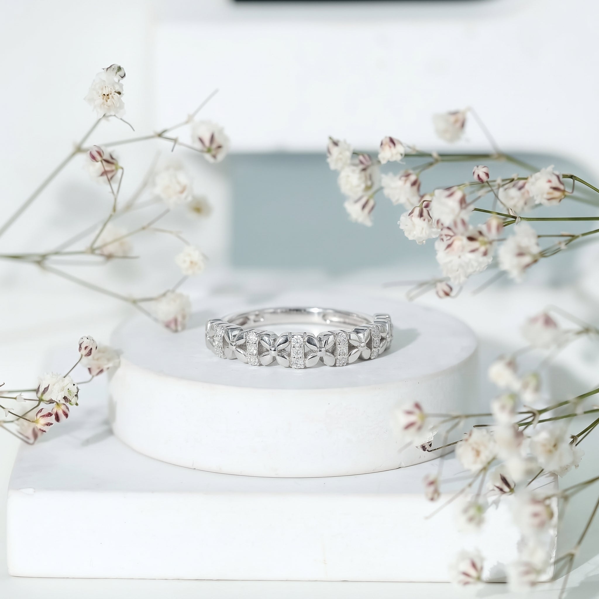 Five-Stone Diamond Floral Band