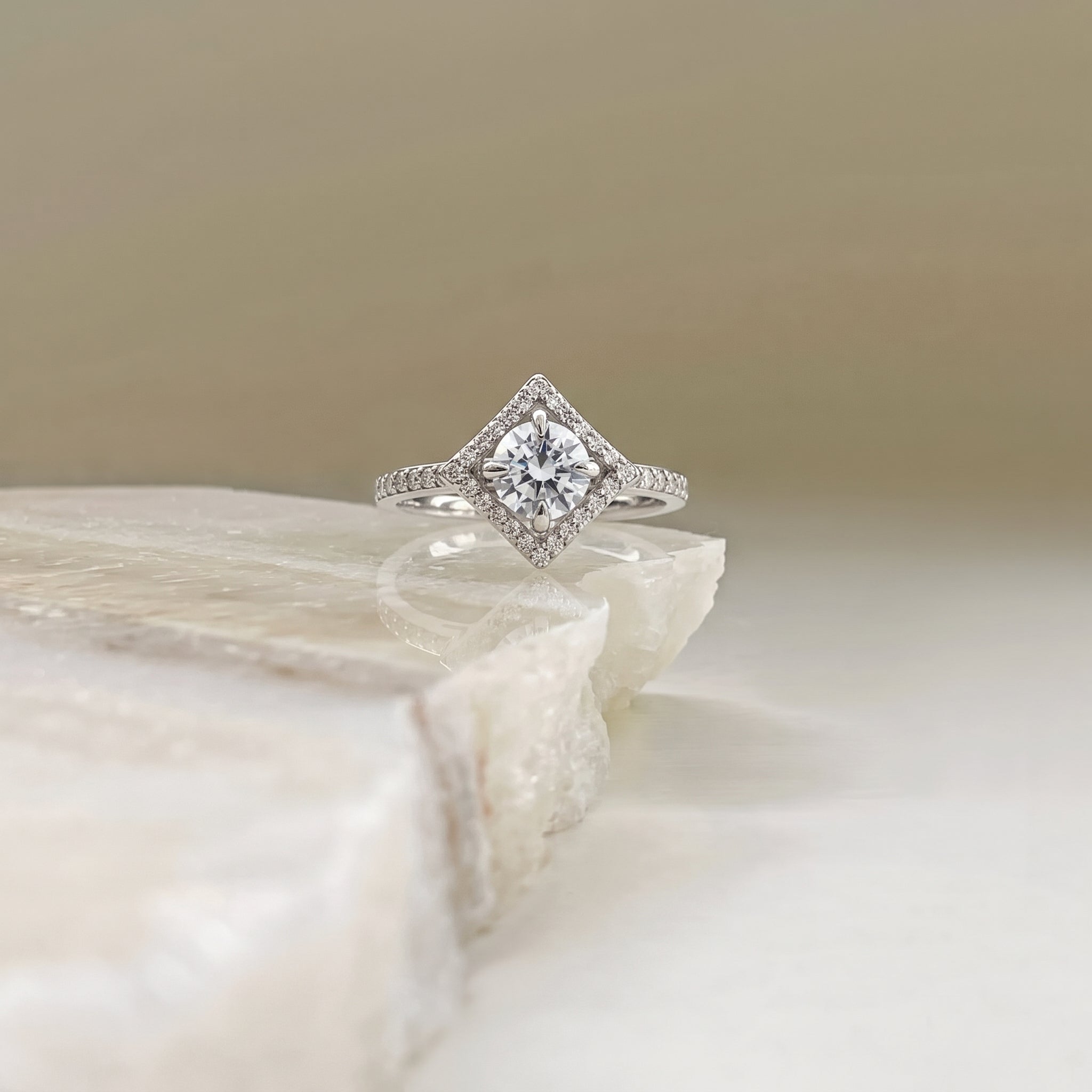 Round Rhombus Halo Ring